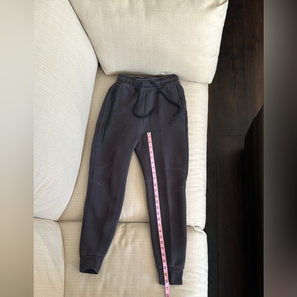 Nike Tech Fleece Color: Anthracite SIZE XSMALL - Picture 7 of 7